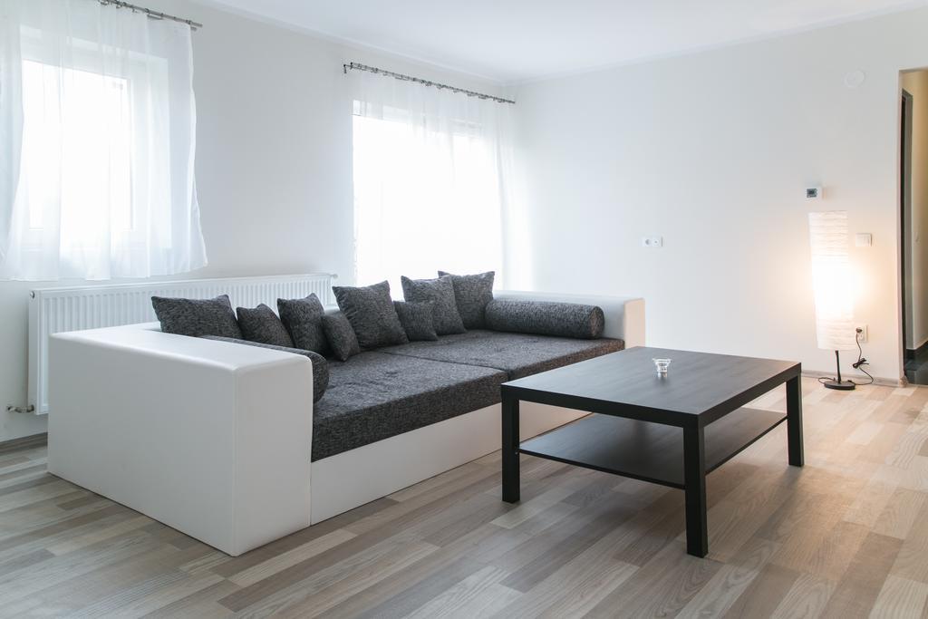 Hermann Apartments Hermannstadt Zimmer foto